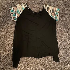 BKE boutique short sleeve blouse